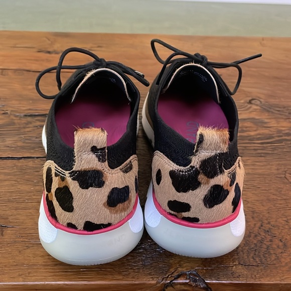 Cole Haan Women’s Oxfords size 7 - Picture 2 of 3